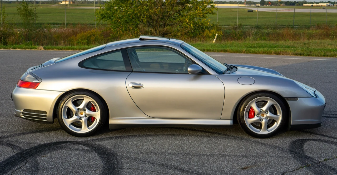 2002 Porsche 996 Carrera 4S - Image 12 of 31