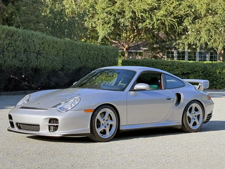 2002 Porsche 996 GT2 - Image 2 of 31