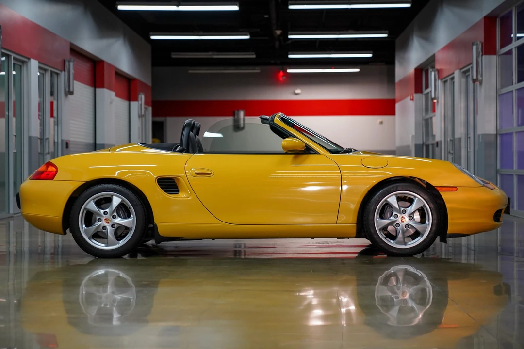 2002 Porsche 986 Boxster - Image 9 of 31