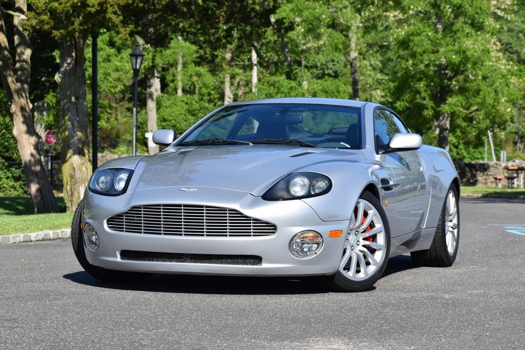 2003 Aston Martin Vanquish 1st Gen - Image 3 of 31