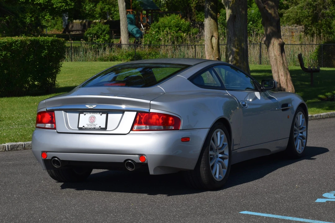 2003 Aston Martin Vanquish 1st Gen - Image 5 of 31