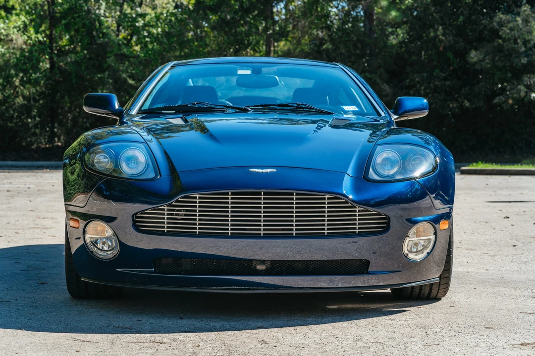 2003 Aston Martin Vanquish 1st Gen - Image 3 of 31
