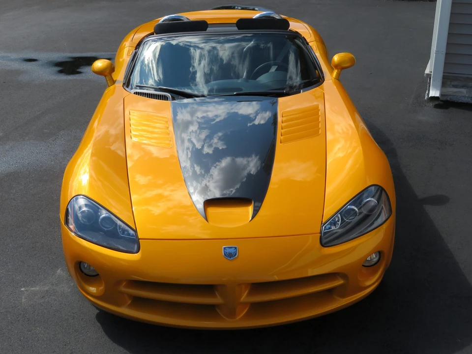 2003 Dodge Viper 3rd Gen - Image 16 of 31