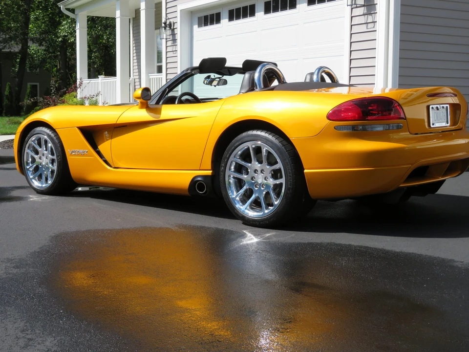 2003 Dodge Viper 3rd Gen - Image 19 of 31
