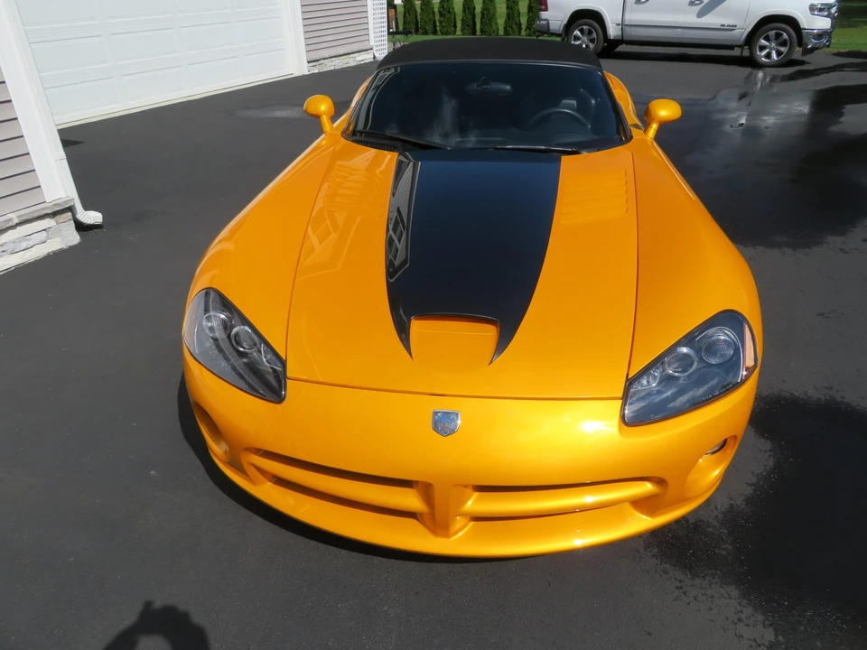 2003 Dodge Viper 3rd Gen - Image 14 of 31