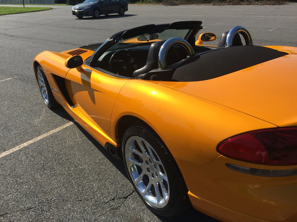 2003 Dodge Viper 3rd Gen - Image 28 of 31