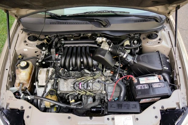 2003 Ford Taurus 4th Gen - Image 6 of 7