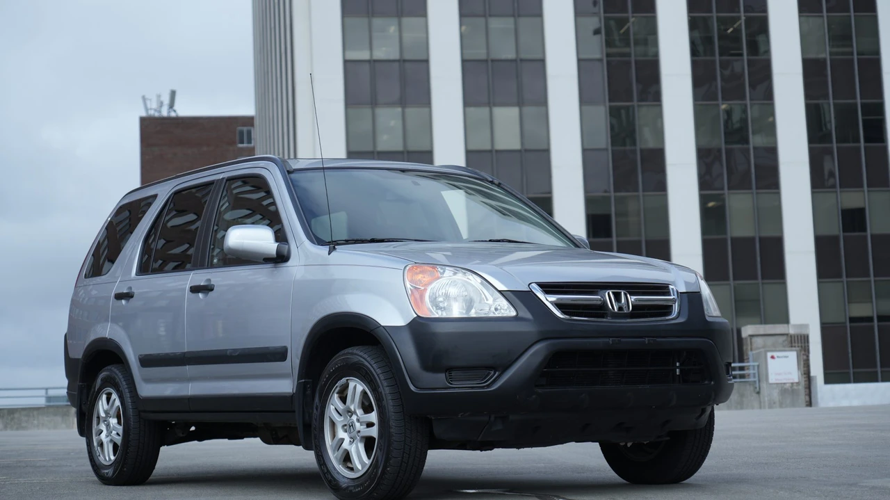 2003 Honda CR-V 2nd Gen - Image 24 of 31