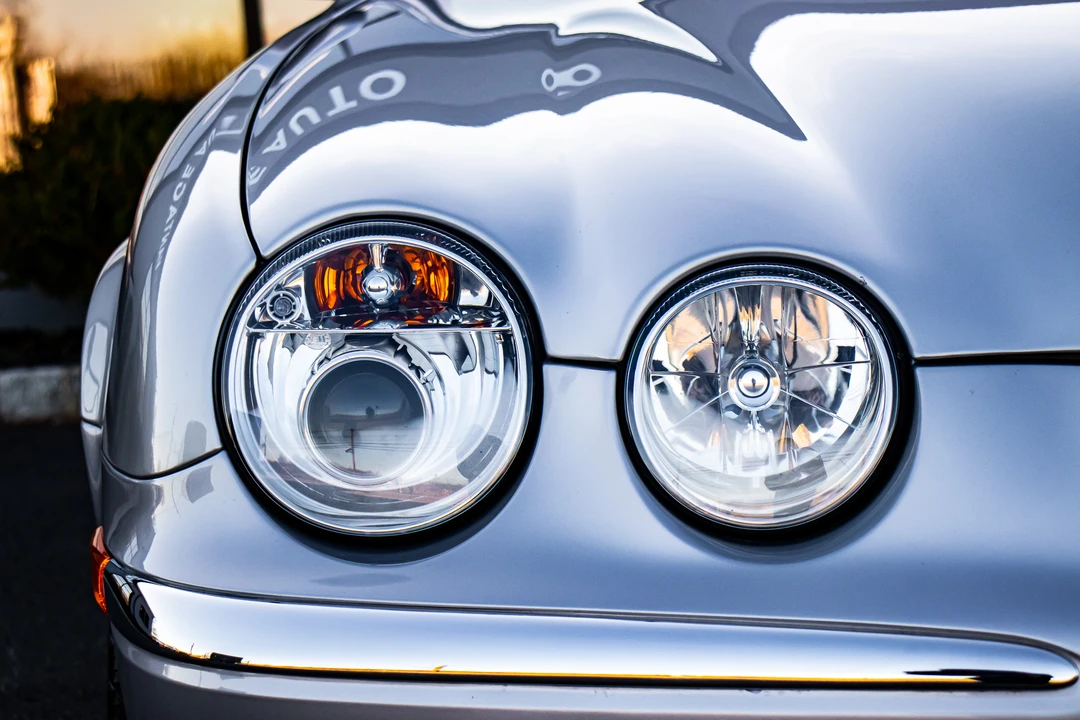 2003 Jaguar S-Type 2nd Gen - Image 26 of 31