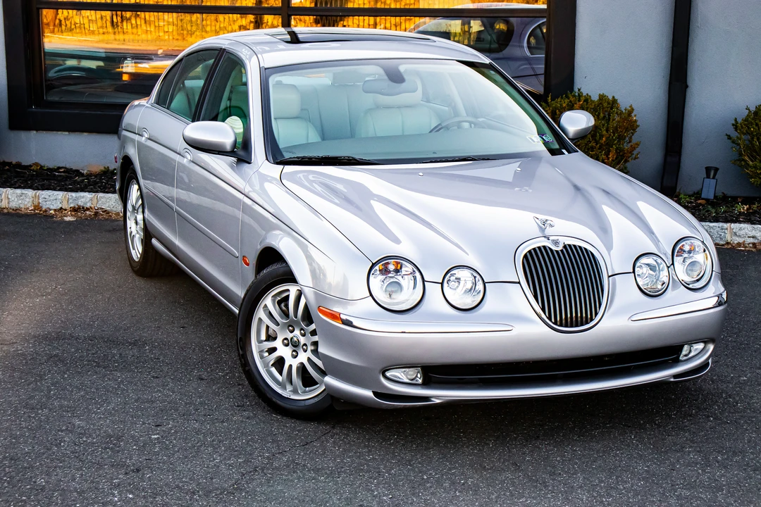 2003 Jaguar S-Type 2nd Gen - Image 15 of 31
