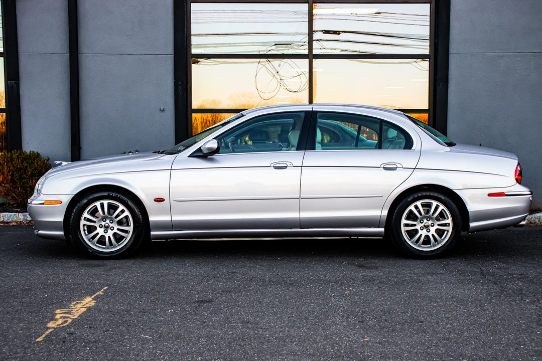 2003 Jaguar S-Type 2nd Gen - Image 4 of 31