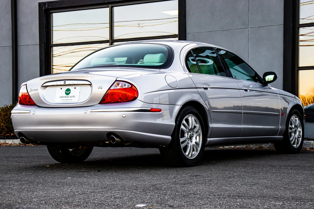 2003 Jaguar S-Type 2nd Gen - Image 11 of 31