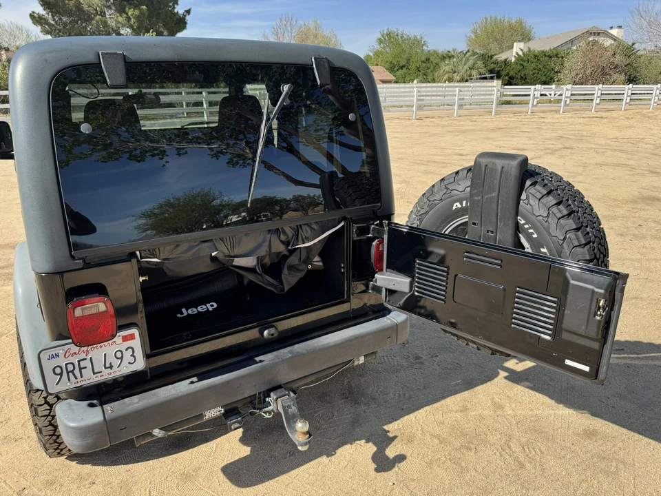 2003 Jeep TJ Wrangler - Image 25 of 31
