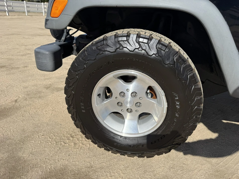 2003 Jeep TJ Wrangler - Image 30 of 31