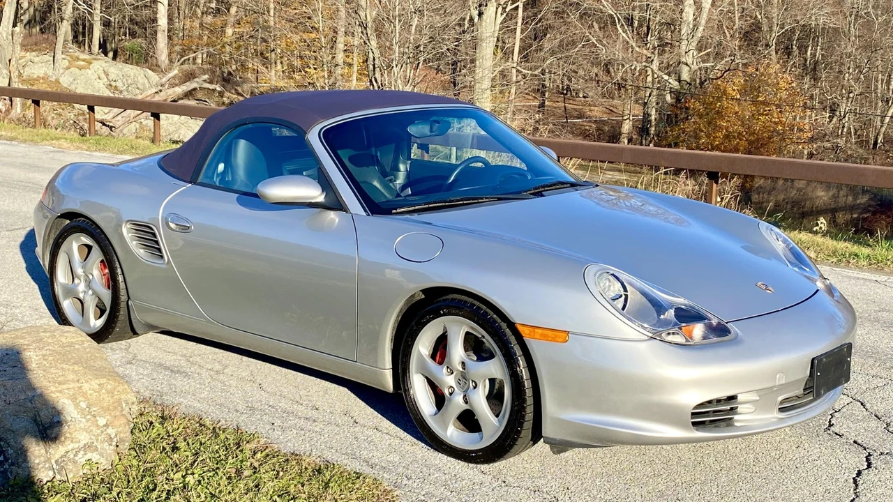 2003 Porsche 986 Boxster S - Image 17 of 31