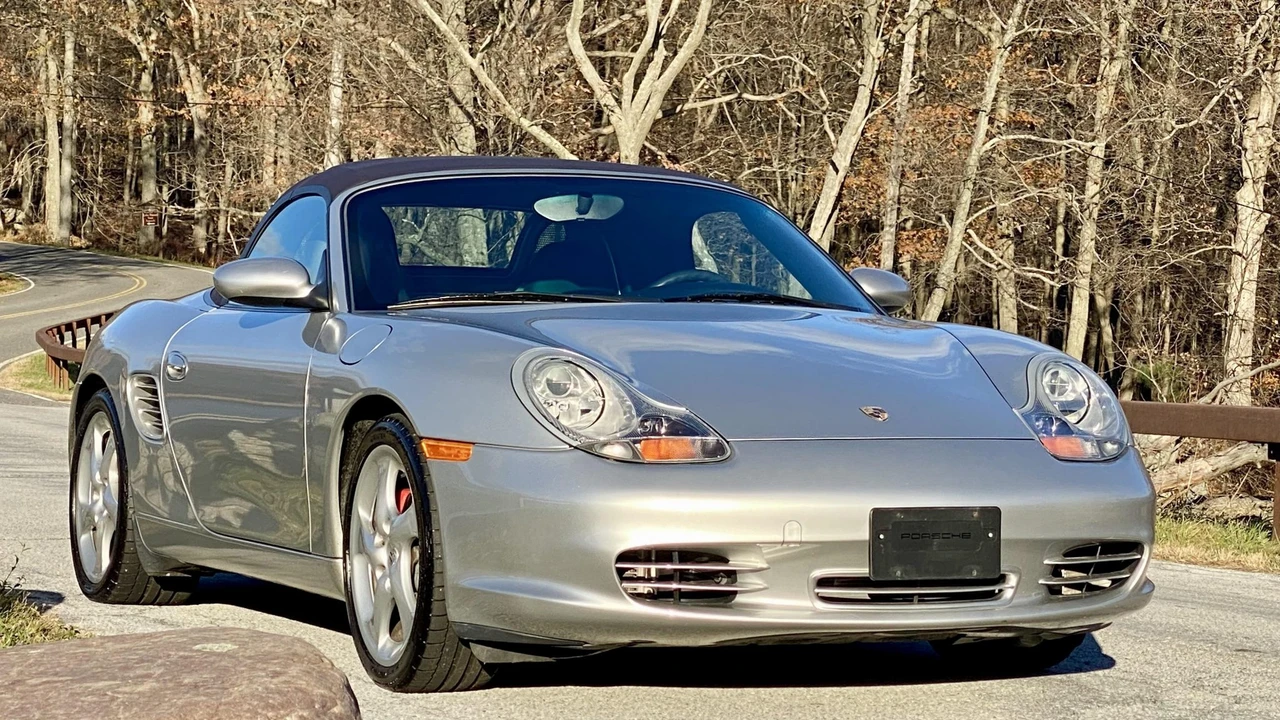 2003 Porsche 986 Boxster S - Image 15 of 31