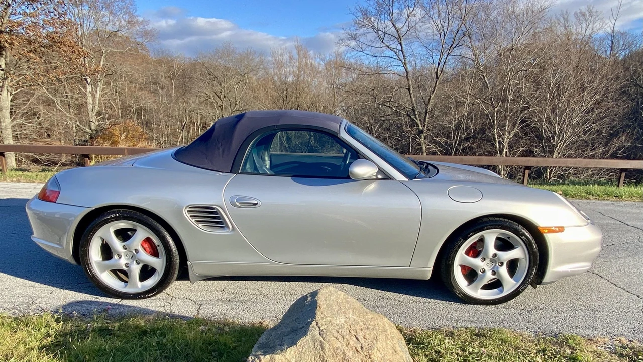 2003 Porsche 986 Boxster S - Image 18 of 31