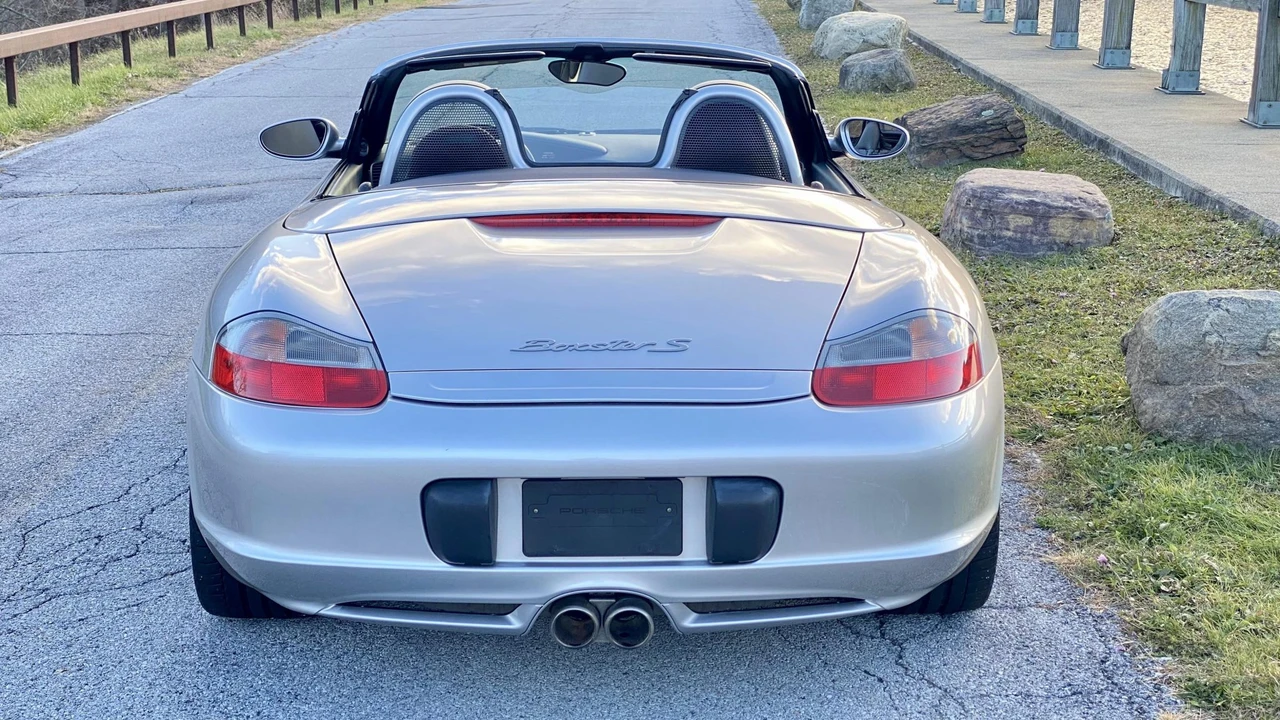2003 Porsche 986 Boxster S - Image 28 of 31