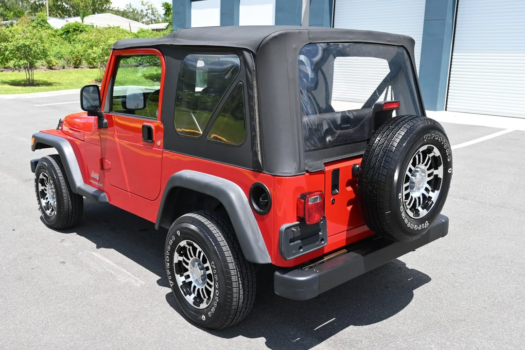 2004 Jeep TJ Wrangler - Image 9 of 31