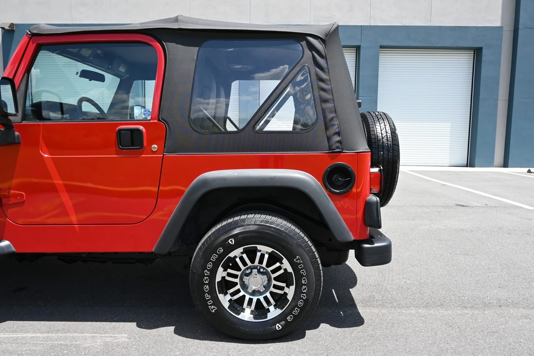 2004 Jeep TJ Wrangler - Image 24 of 31