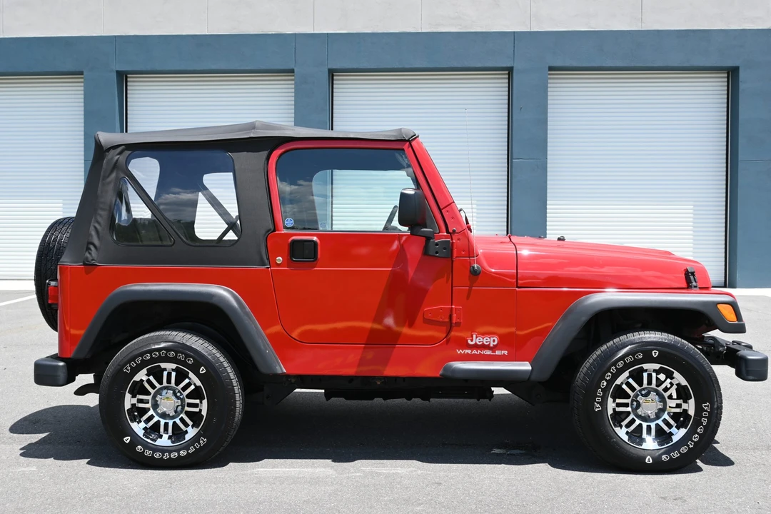 2004 Jeep TJ Wrangler - Image 15 of 31