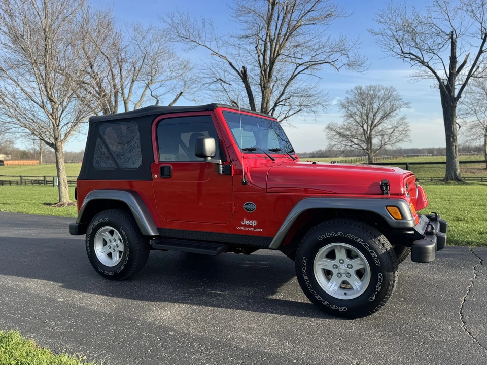 2004 Jeep TJ Wrangler - Image 17 of 31