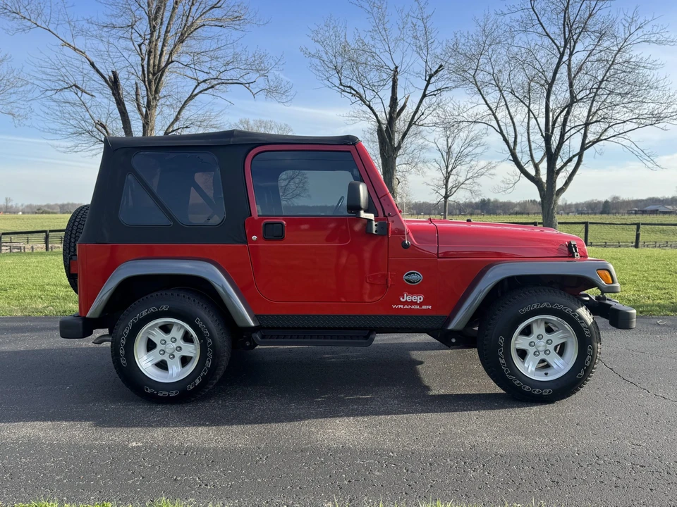 2004 Jeep TJ Wrangler - Image 21 of 31