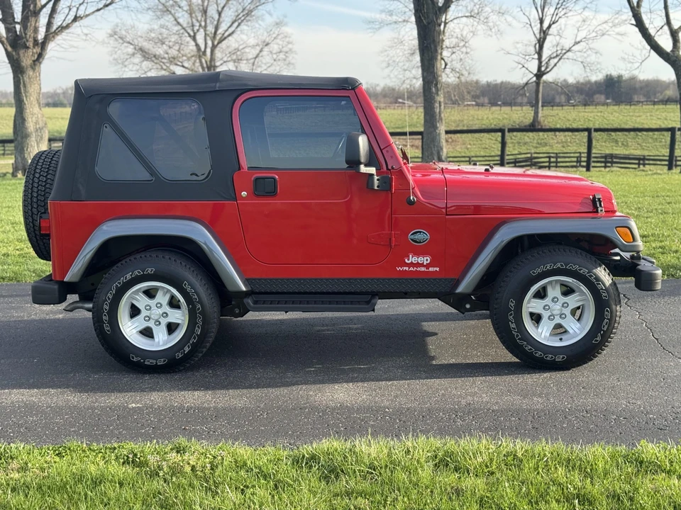 2004 Jeep TJ Wrangler - Image 22 of 31