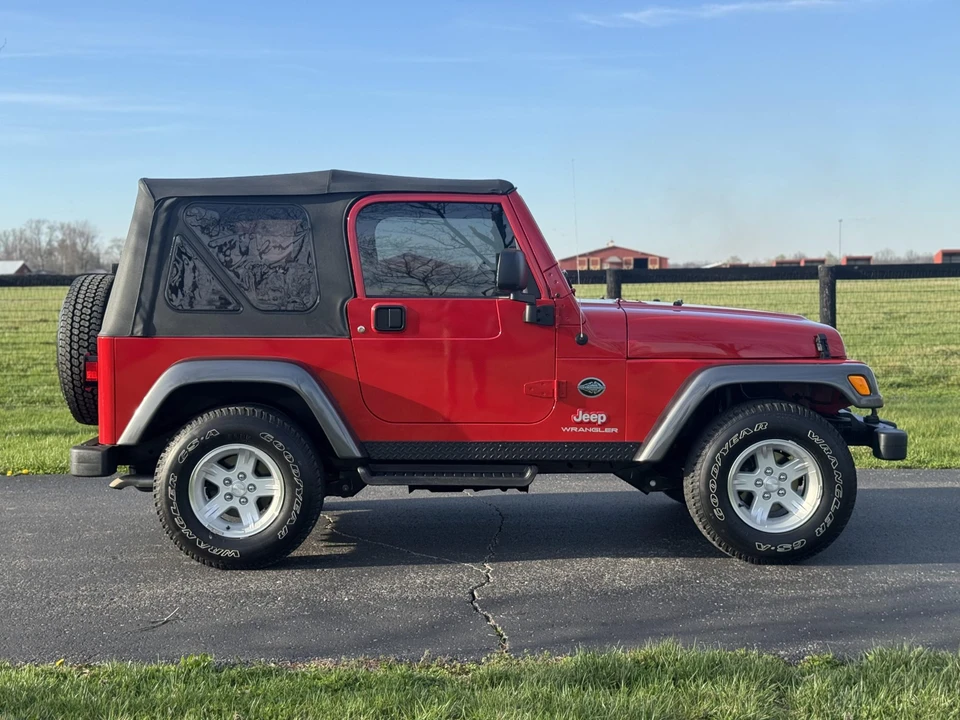 2004 Jeep TJ Wrangler - Image 20 of 31