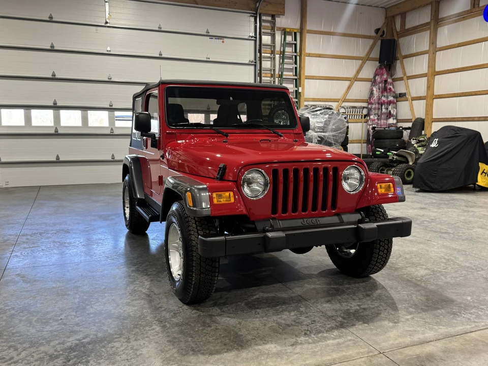 2004 Jeep TJ Wrangler - Image 2 of 31