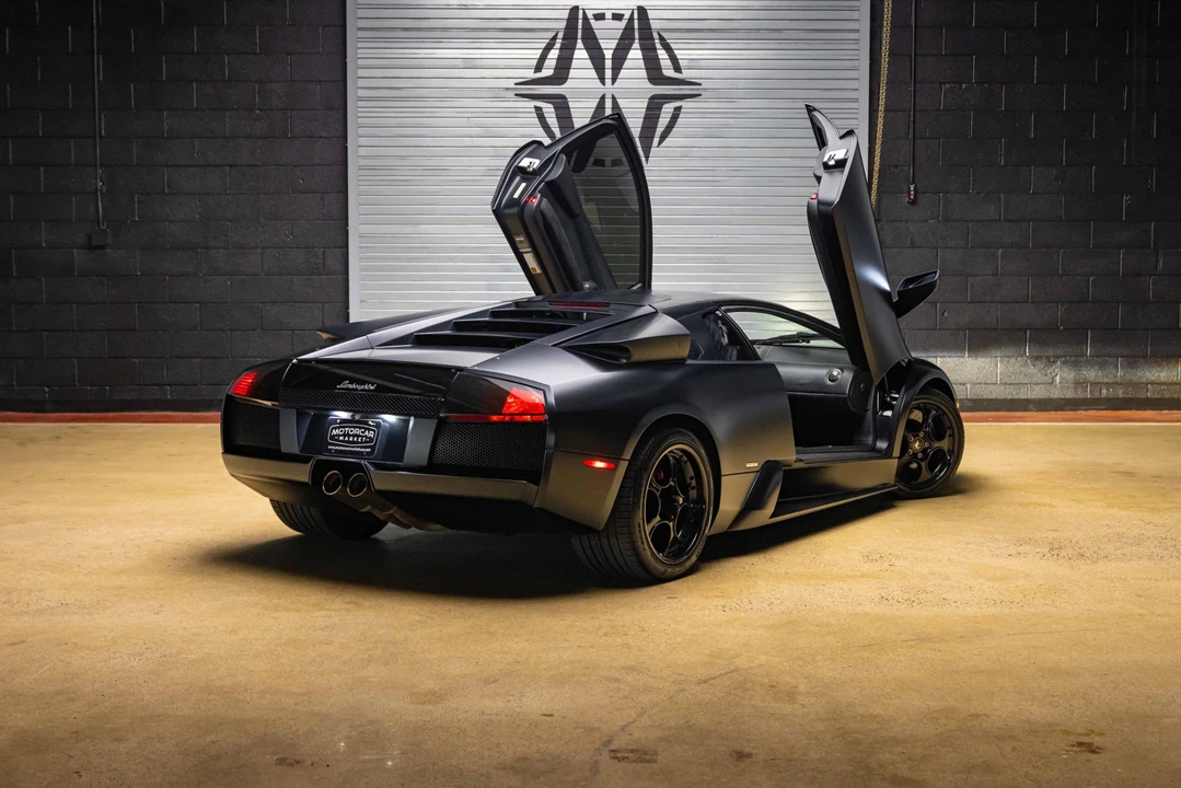 2004 Lamborghini Murcielago - Image 7 of 31