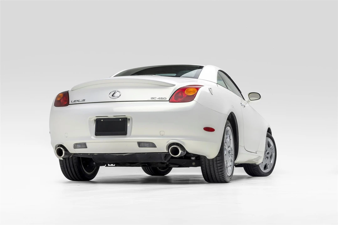 2004 Lexus SC430 - Image 6 of 31
