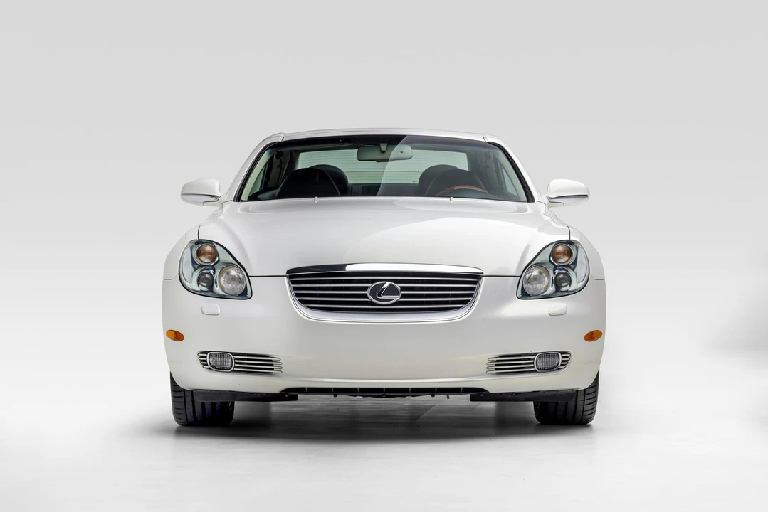 2004 Lexus SC430 - Image 15 of 31