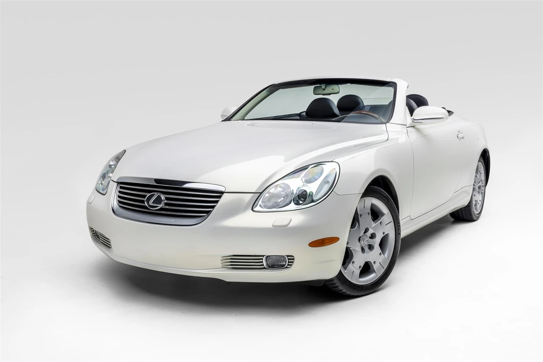 2004 Lexus SC430 - Image 17 of 31