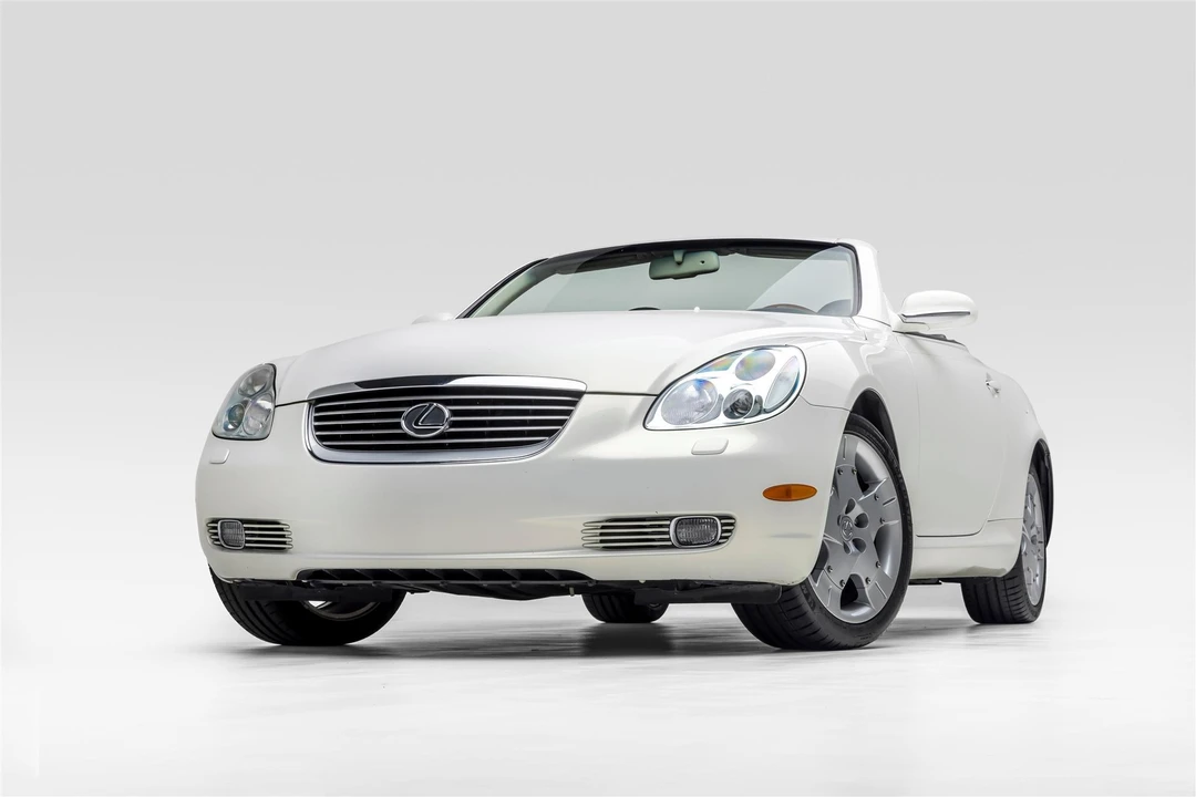 2004 Lexus SC430 - Image 18 of 31