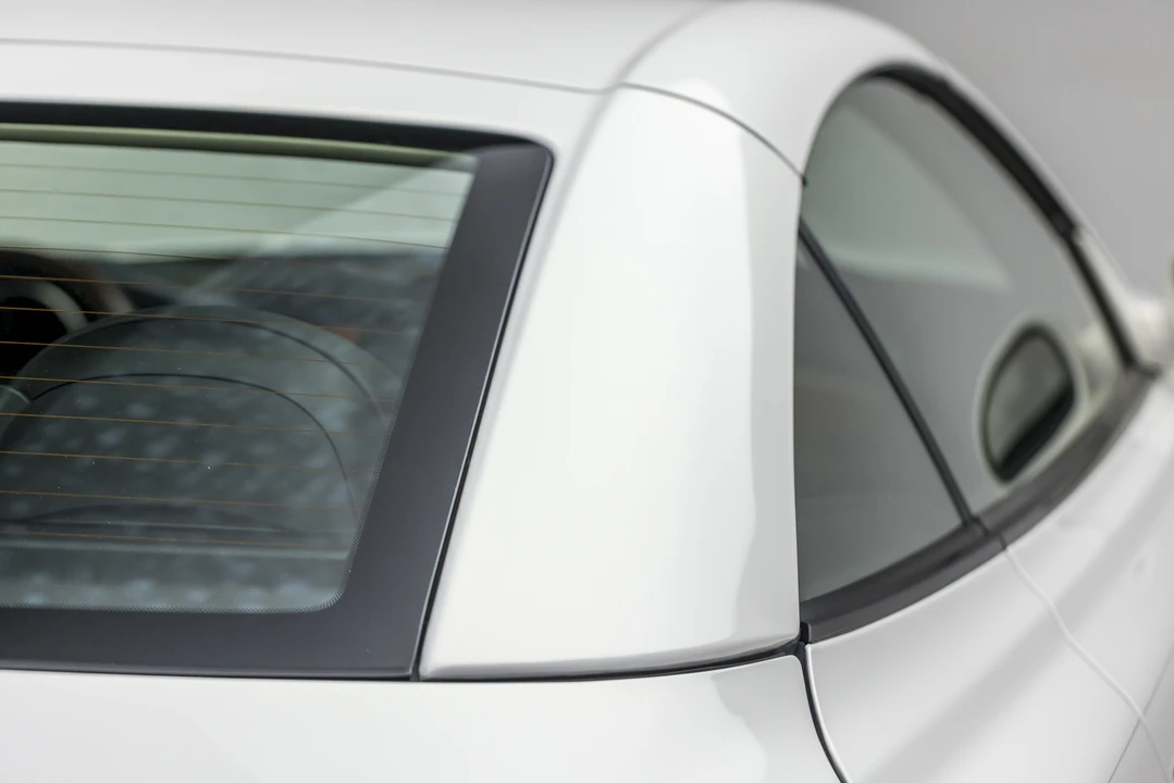 2004 Lexus SC430 - Image 26 of 31