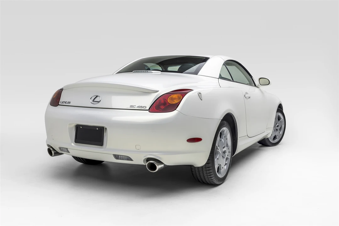 2004 Lexus SC430 - Image 15 of 31