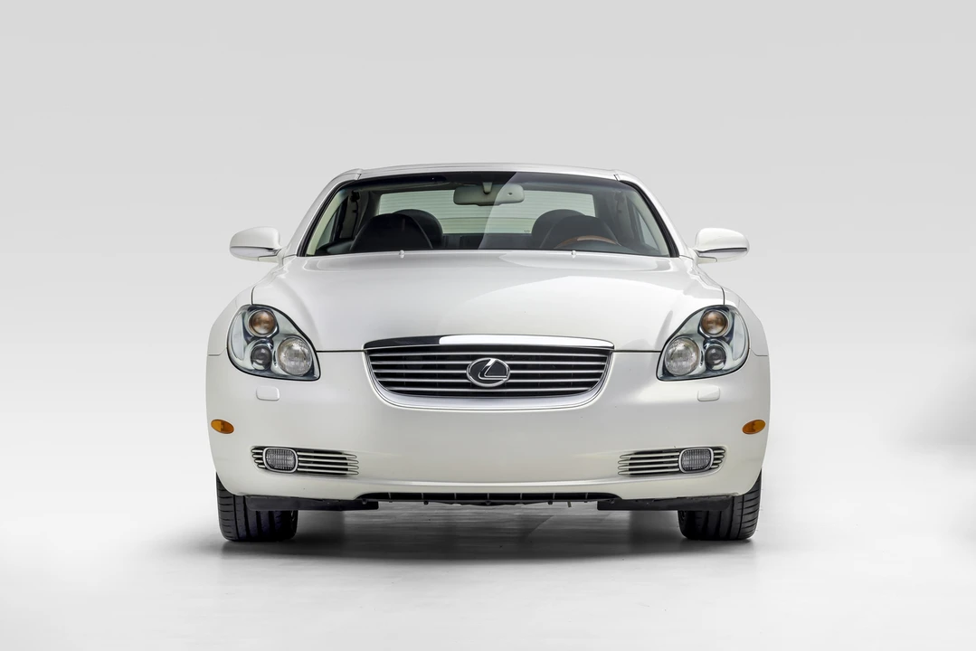 2004 Lexus SC430 - Image 13 of 31