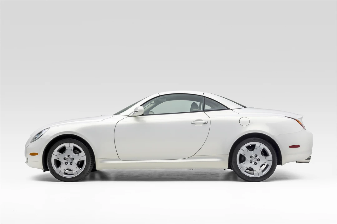 2004 Lexus SC430 - Image 8 of 31