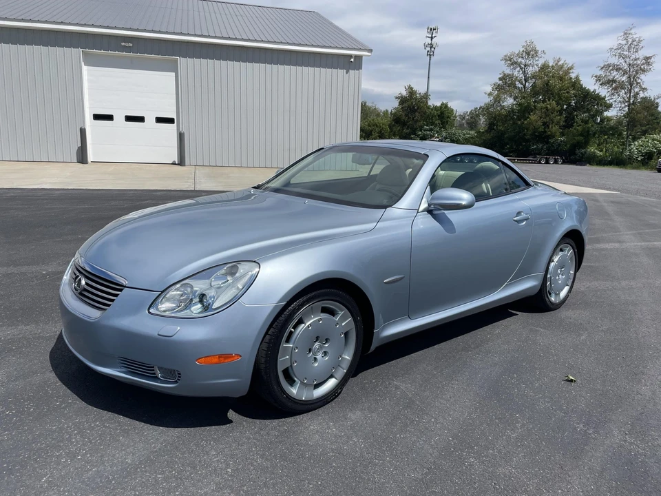 2004 Lexus SC430 - Image 4 of 31