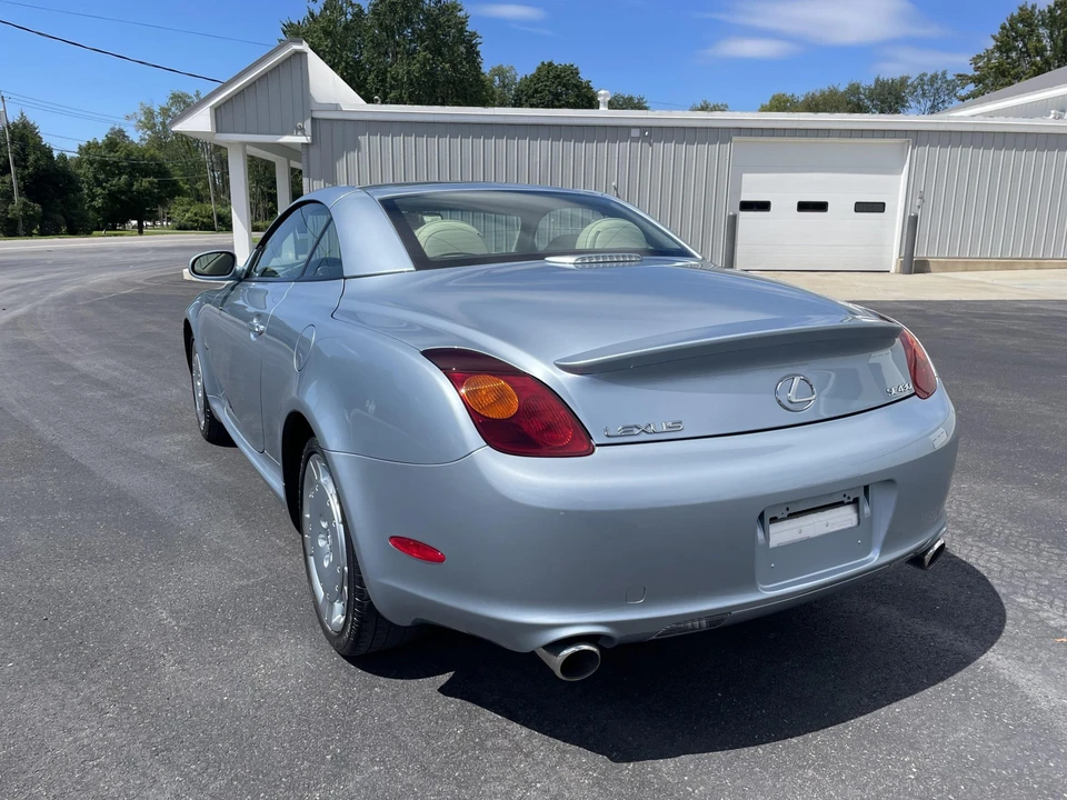 2004 Lexus SC430 - Image 9 of 31