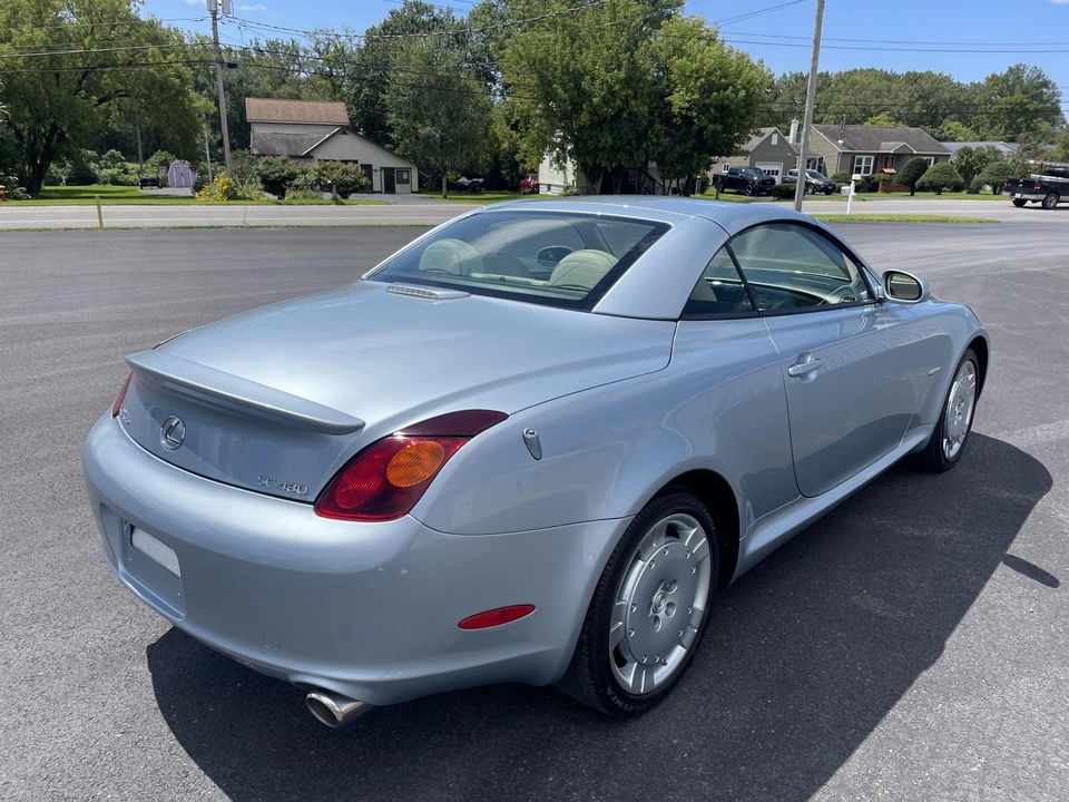2004 Lexus SC430 - Image 13 of 31