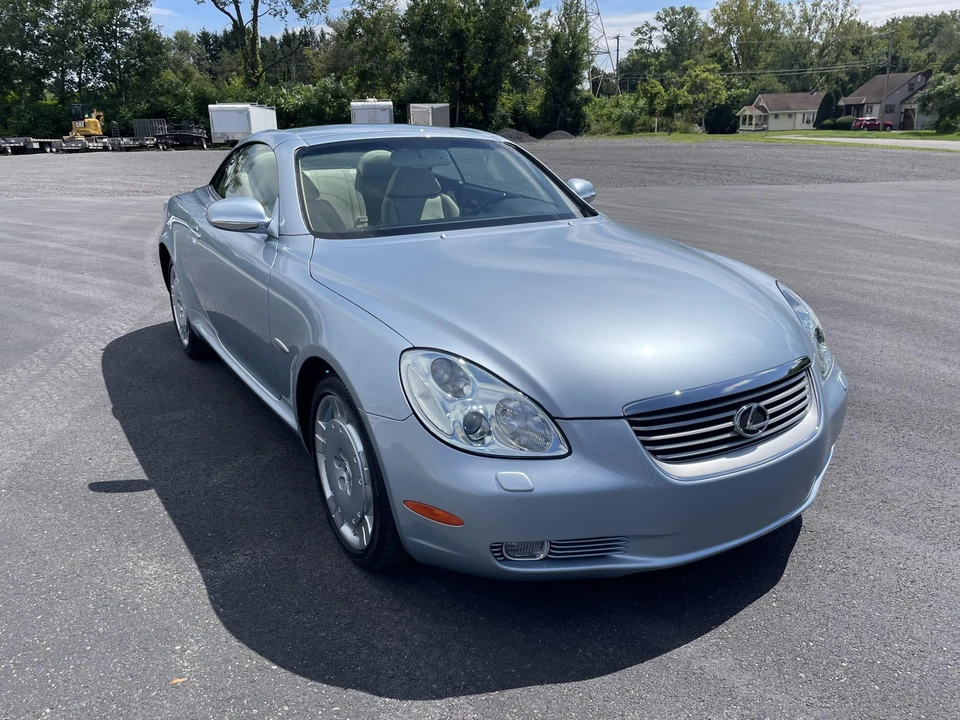 2004 Lexus SC430 - Image 18 of 31