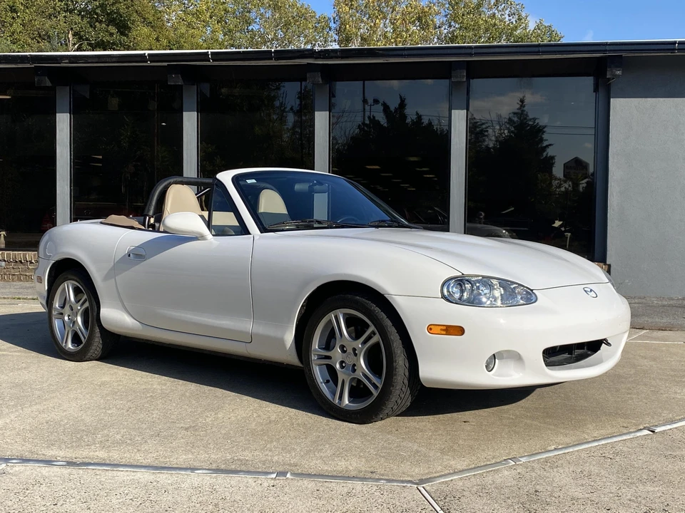 2004 Mazda NB MX-5 Miata - Image 27 of 31