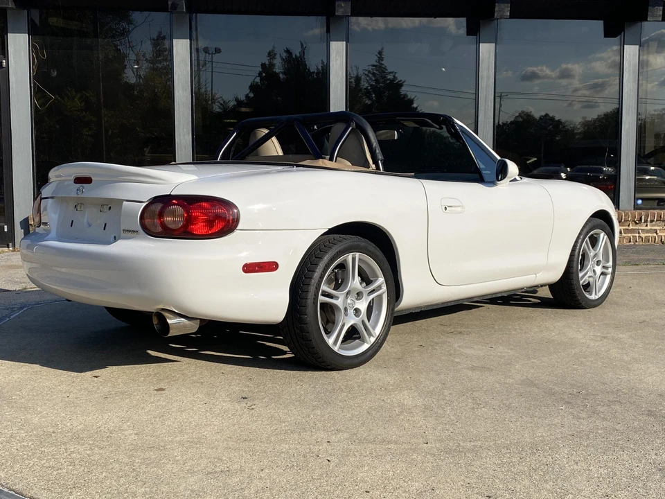 2004 Mazda NB MX-5 Miata - Image 20 of 31