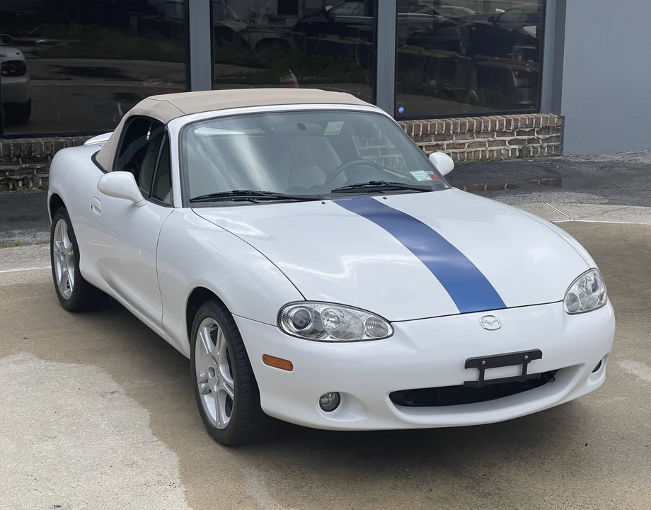 2004 Mazda NB MX-5 Miata - Image 27 of 31
