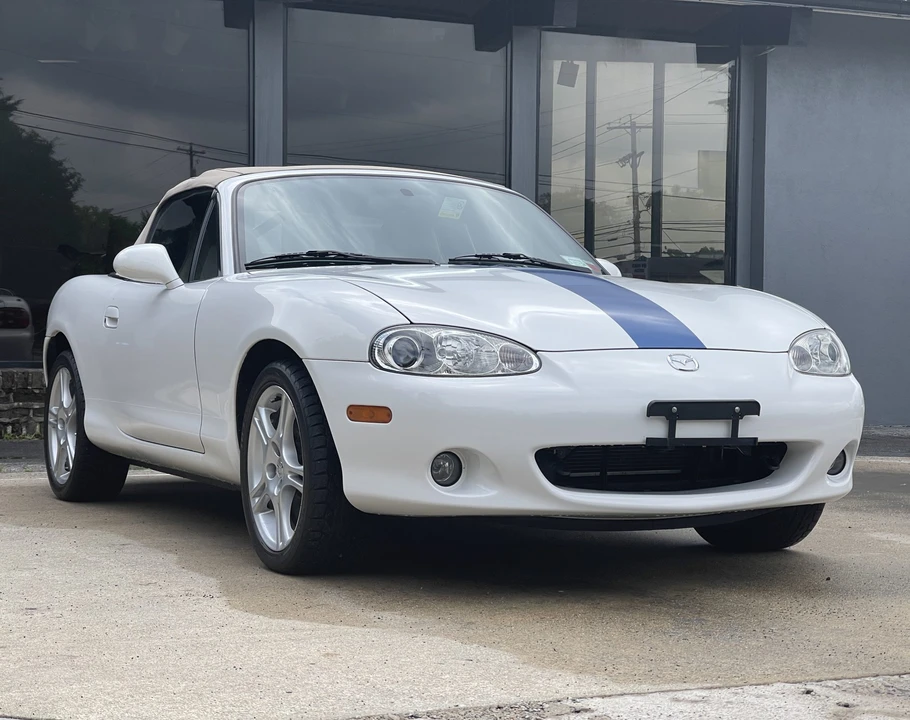 2004 Mazda NB MX-5 Miata - Image 28 of 31