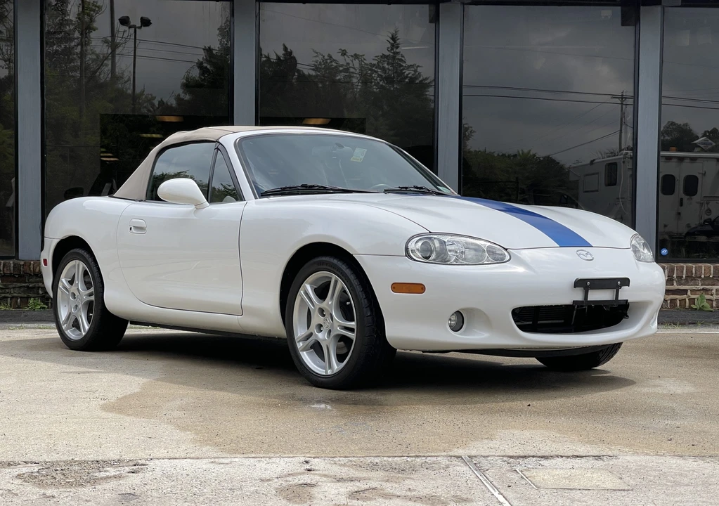 2004 Mazda NB MX-5 Miata - Image 29 of 31