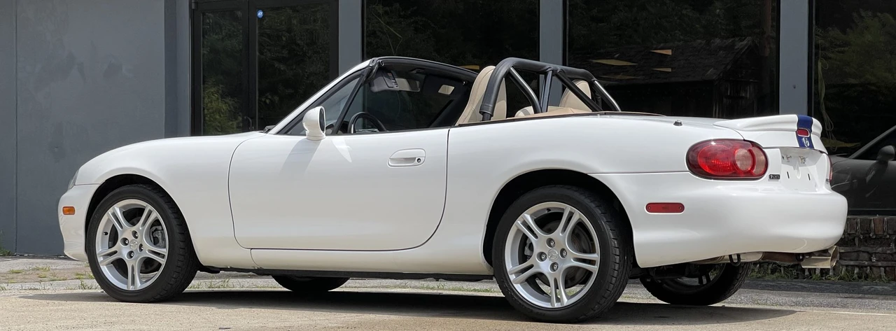 2004 Mazda NB MX-5 Miata - Image 15 of 31