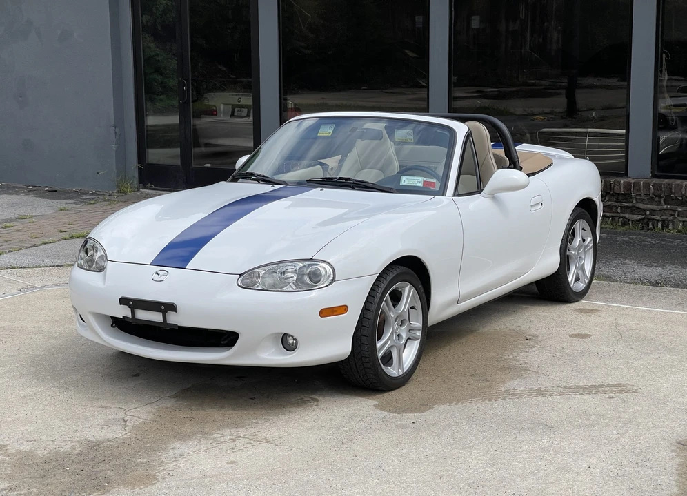 2004 Mazda NB MX-5 Miata - Image 22 of 31